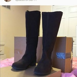 New uggs brown suade boots 5.5